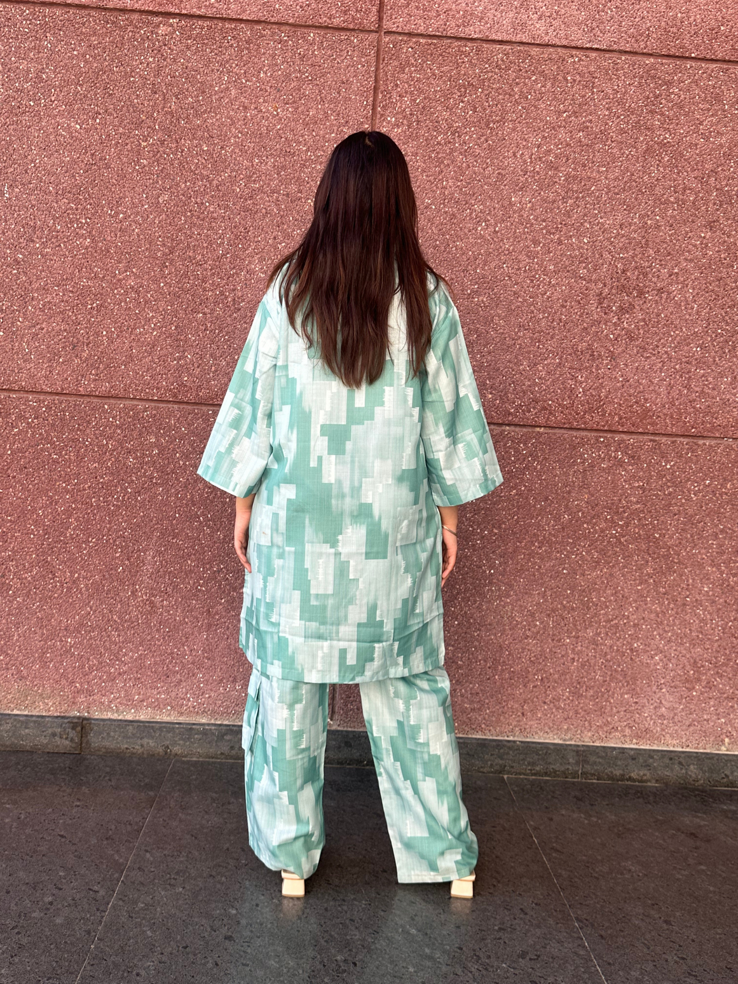 Nora Kurta Set in Mint Green