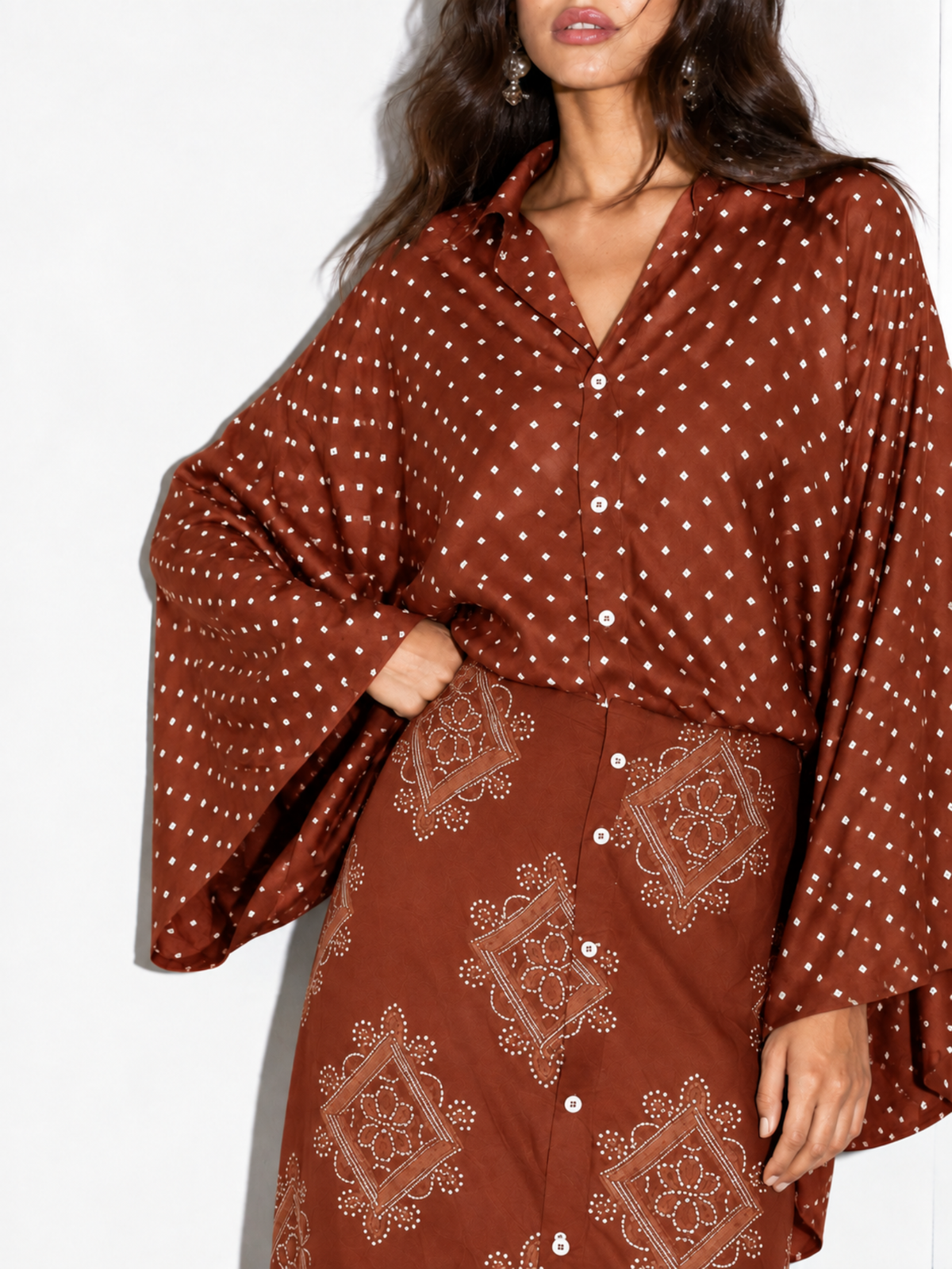 Tarini Kaftaan Long Shirt in Red
