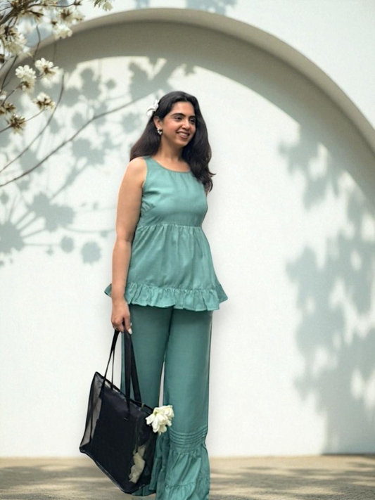 Serena set in Dark Green