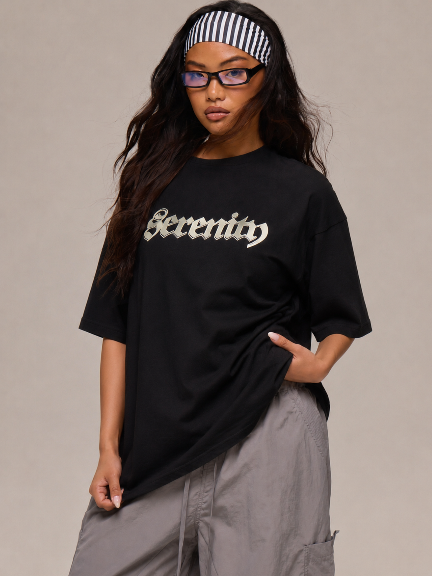 BLACK SERENITY OVERSIZED TSHIRT