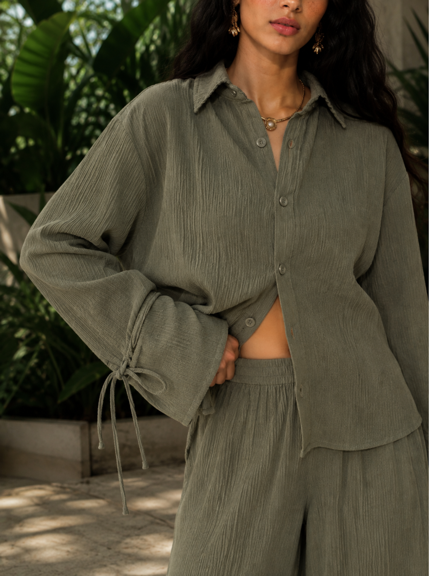 Rooh Shirt in Olive