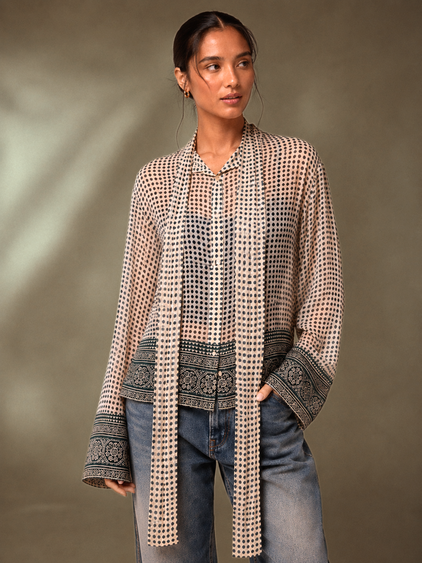 Lisa Sheer Tie-up Shirt