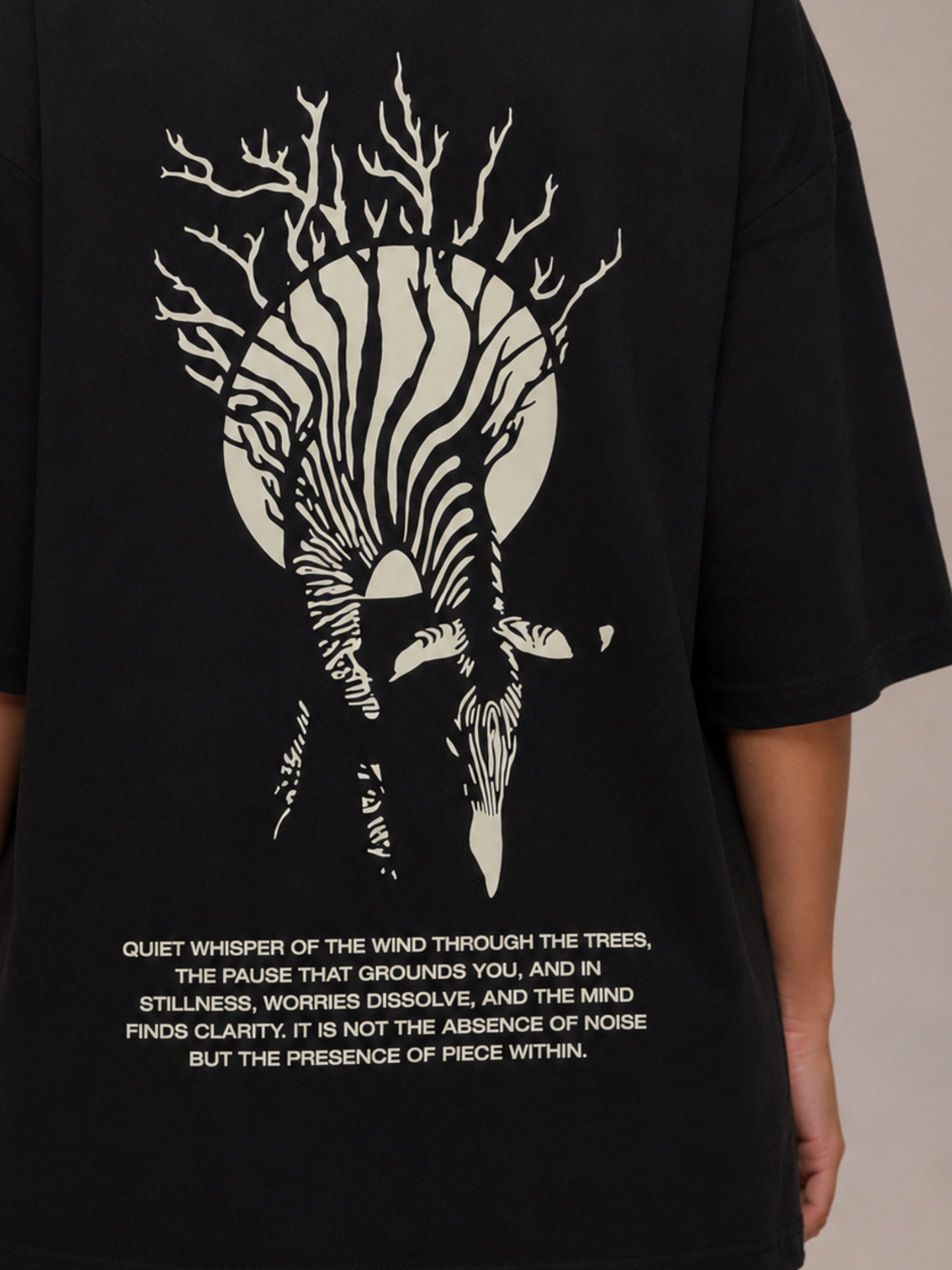 BLACK SERENITY OVERSIZED TSHIRT