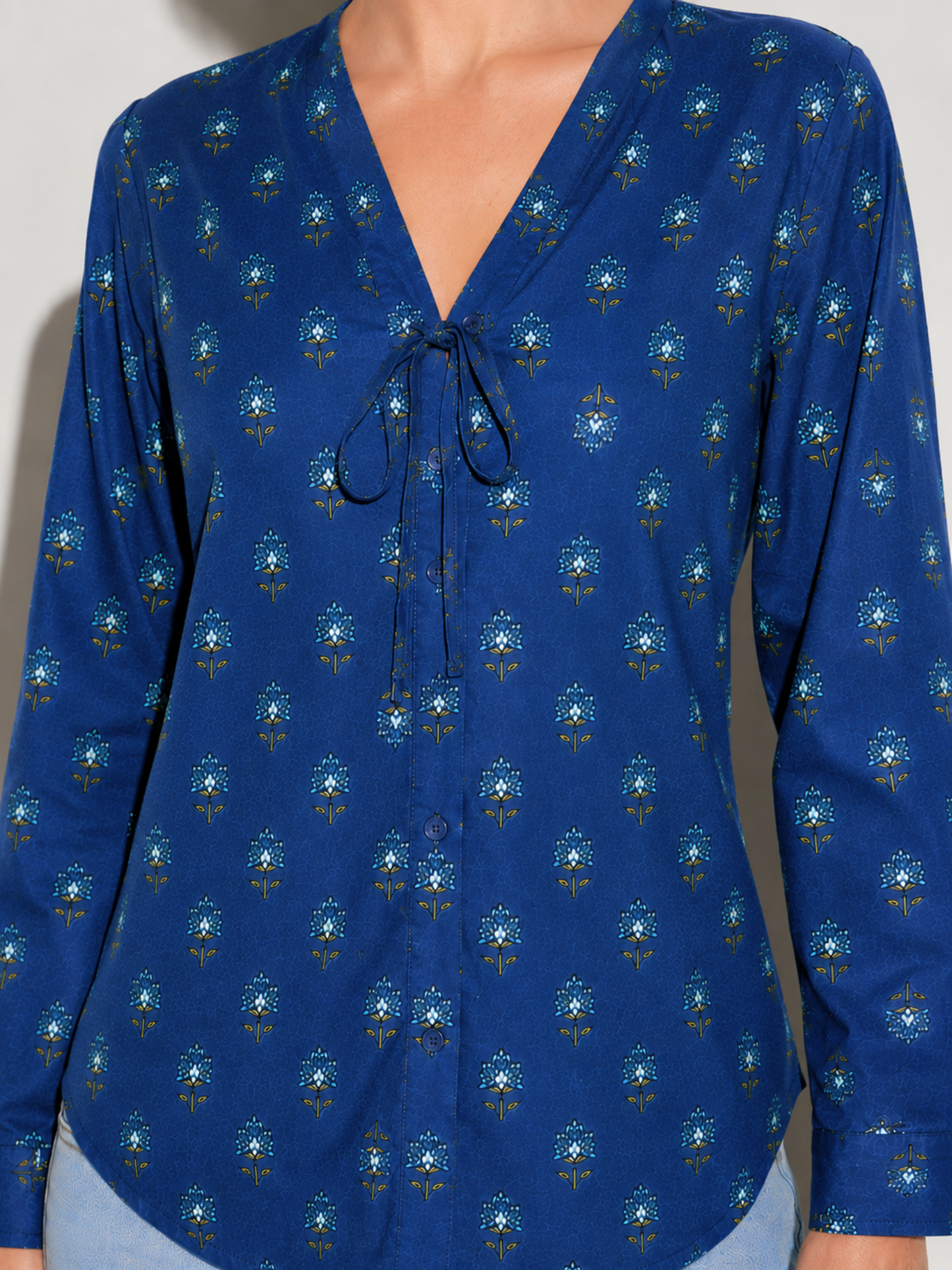 Leher Shirt in Midnight Blue Floral