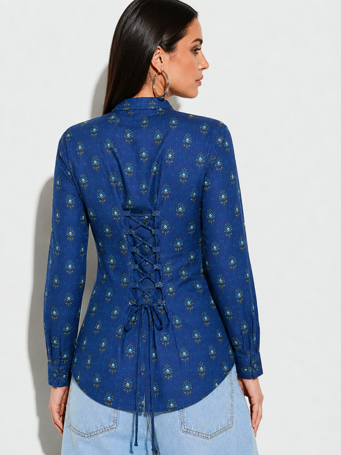 Leher Shirt in Midnight Blue Floral