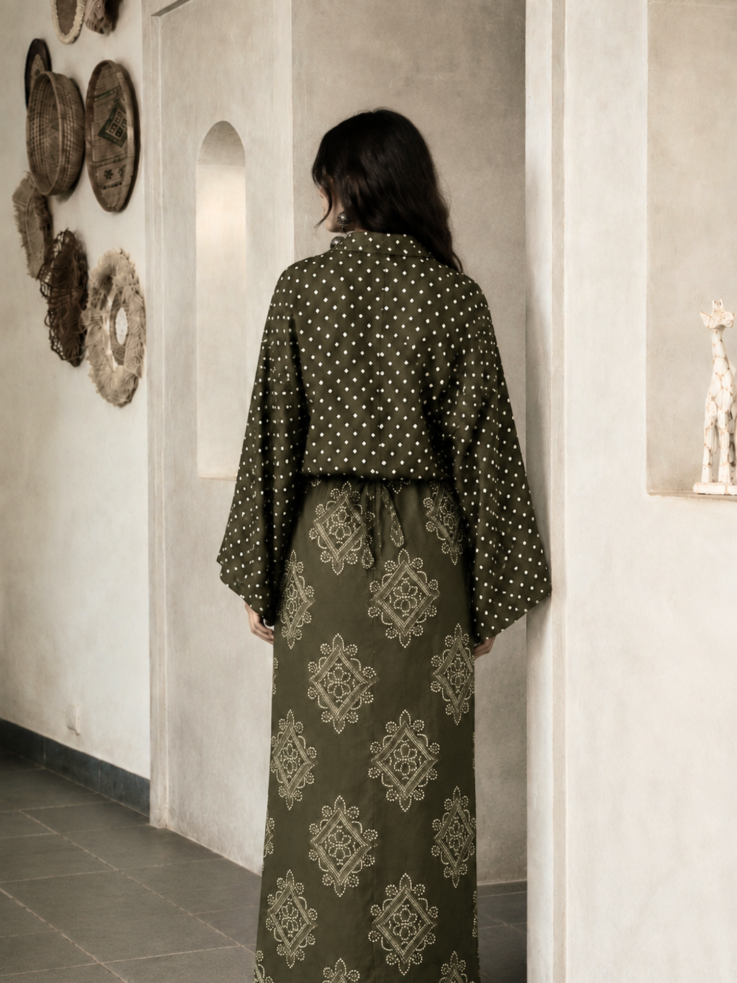 Tarini Kaftaan Long Shirt in Olive