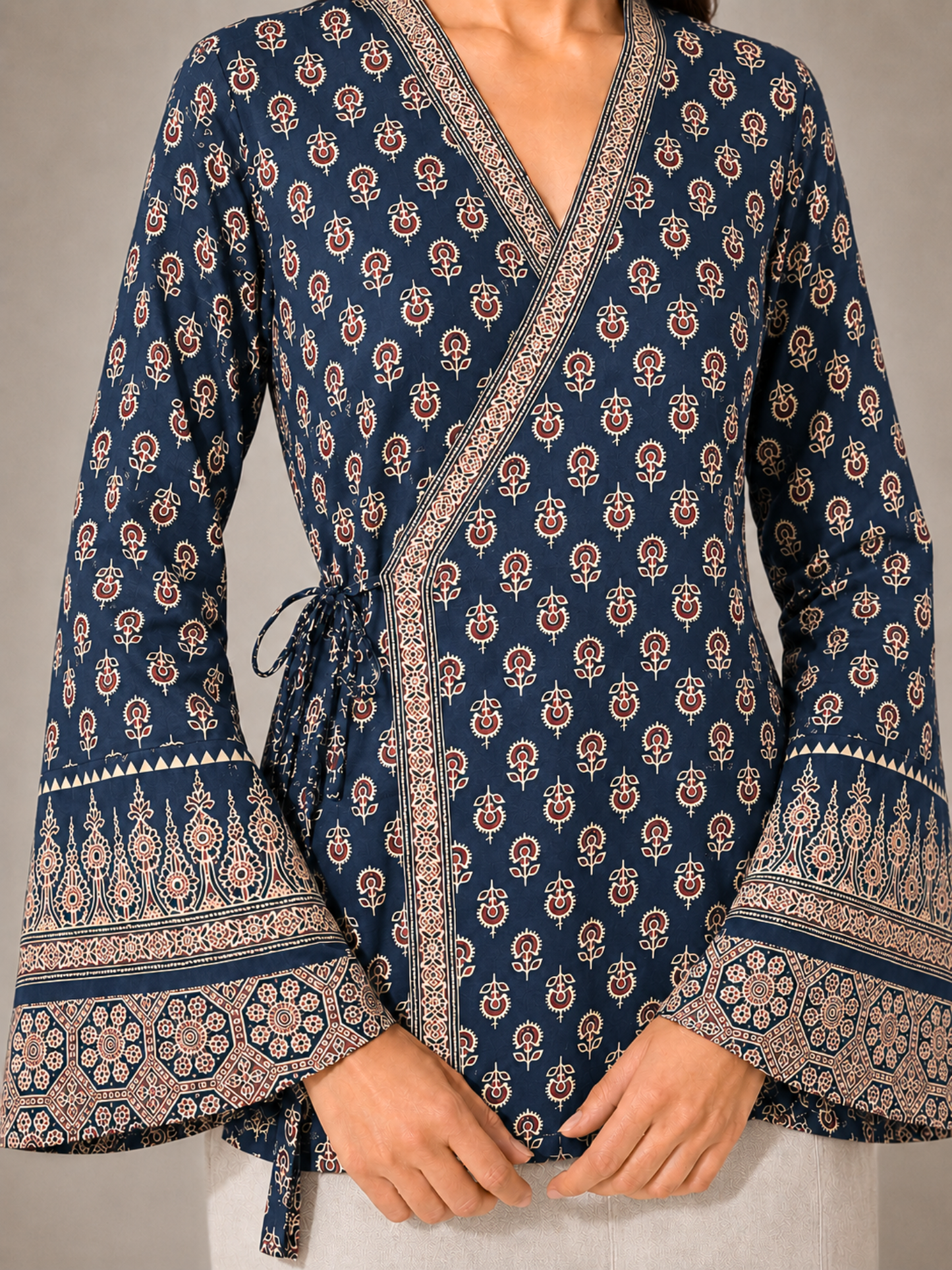Heer Shortline Top in Navy Blue