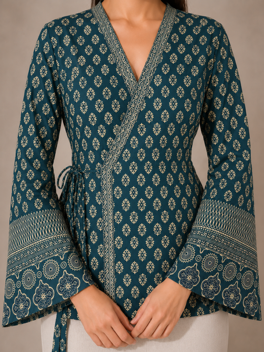 Hoor Shortline Top in Teal