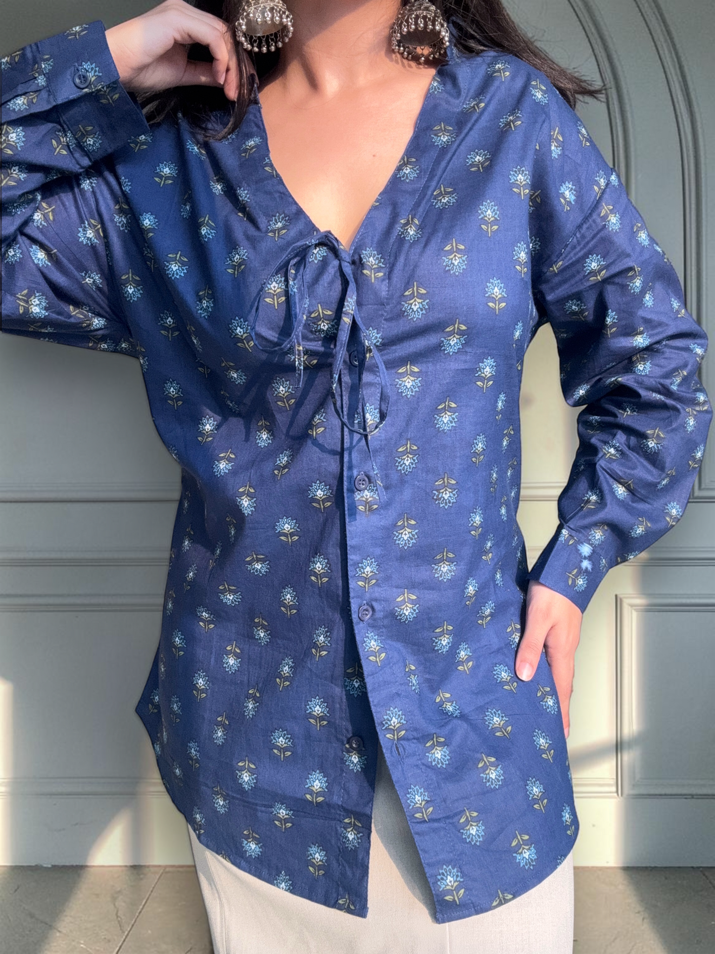 Leher Shirt