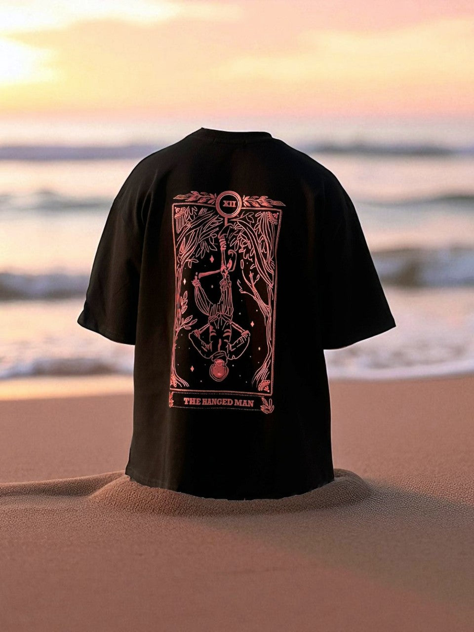 BLACK INVERSE WISDOM OVERSIZED TSHIRT
